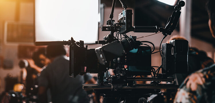 the-film-set-professional-camera-crew-780×360